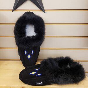 mens suede/leather rabbit fur beaded moccasins slippers size 10 nice shape